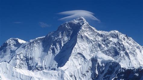 Las 10 montañas más altas del mundo | Planeta Aventura
