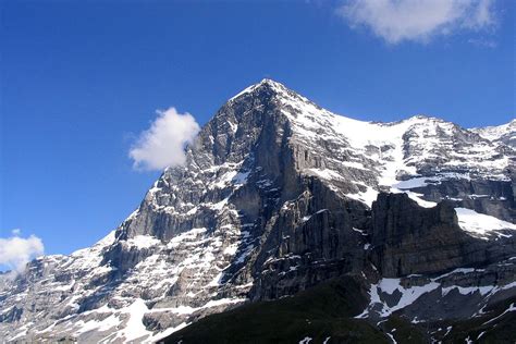 Las 20 montañas más altas del mundo que tienes que visitar ...