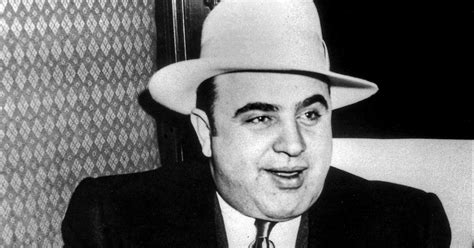 Las 67 mejores frases célebres de Al Capone