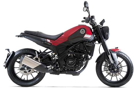 Las 7 motos A2 más baratas del mercado: de 3.195 a 3.595 euros | Moto1Pro