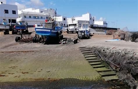 Las cofradías de Lanzarote exigen al Gobierno que controle la pesca ...