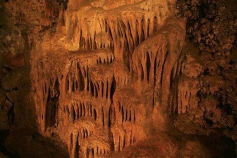Las cuevas de Salnitre en Collbató