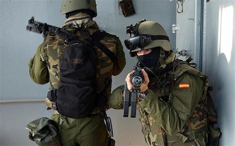 Las fuerzas especiales del Ejército español: así son nuestros soldados ...