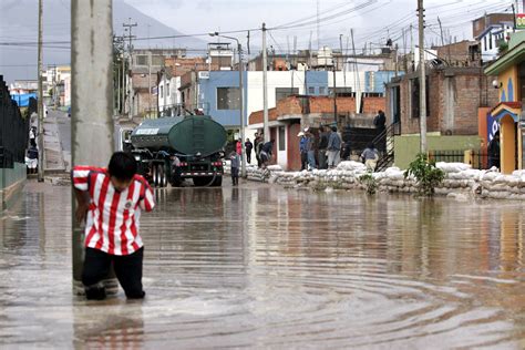 Las lluvias en Perú han causado 145 muertos, 18 desaparecidos, 438 ...