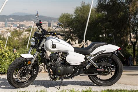 Las mejores motos custom 125 de 2020 | Moto1Pro