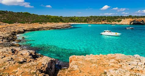 Las mejores playas en España con aguas cristalinas   OK Barcos
