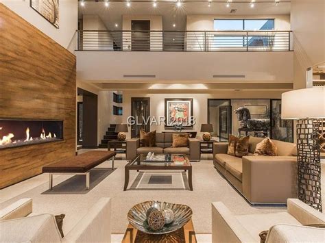 Las Vegas Mansion Offers Luxurious Living, Inside And ...
