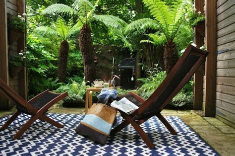 Le meuble de jardin ikea crée des espaces jolis et ...