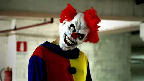 Le retour du clown tueur. Avec des frissons à gogo!   Vidéo #2   MEC101