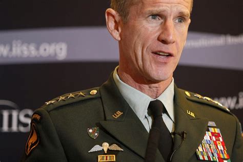 Le Sénat veut entendre le général McChrystal sur l Afghanistan