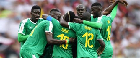 Le Sénégal a de nouveaux maillots signés de son ...