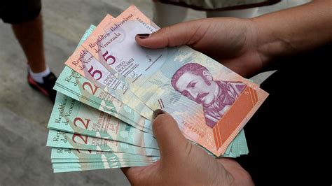 Le Venezuela dévalue sa monnaie de 96%