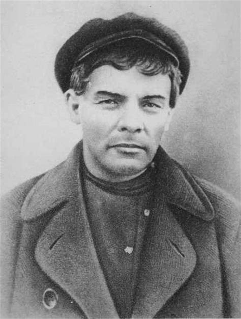 Lenin, o viață în imagini