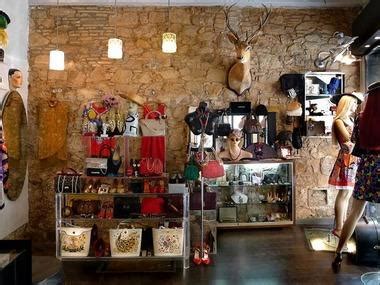Les 15 millors botigues de segona mà i roba  vintage  a Barcelona