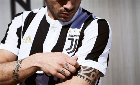 Les maillots de la Juventus Turin pour 2017/2018 par adidas