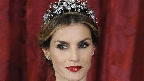 Letizia no se  cargó  la monarquía en 1.000 días ¿y el ...