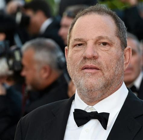 Leute: Harvey Weinstein wegen Vergewaltigung und anderer Übergriffe ...