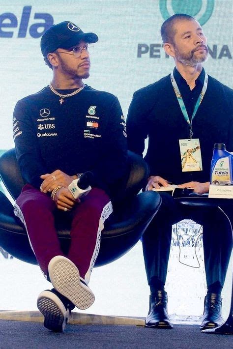 Lewis Hamilton wearing Mercedes Benz AMG Petronas F1 Lewis ...