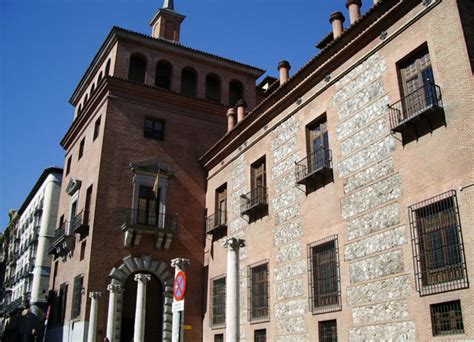 Leyendas de edificios de Madrid. La casa de las siete ...
