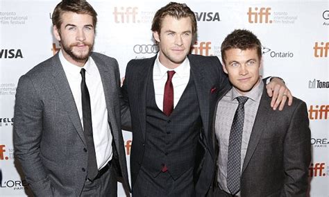Liam and Chris Hemsworth joined by older brother Luke at ...