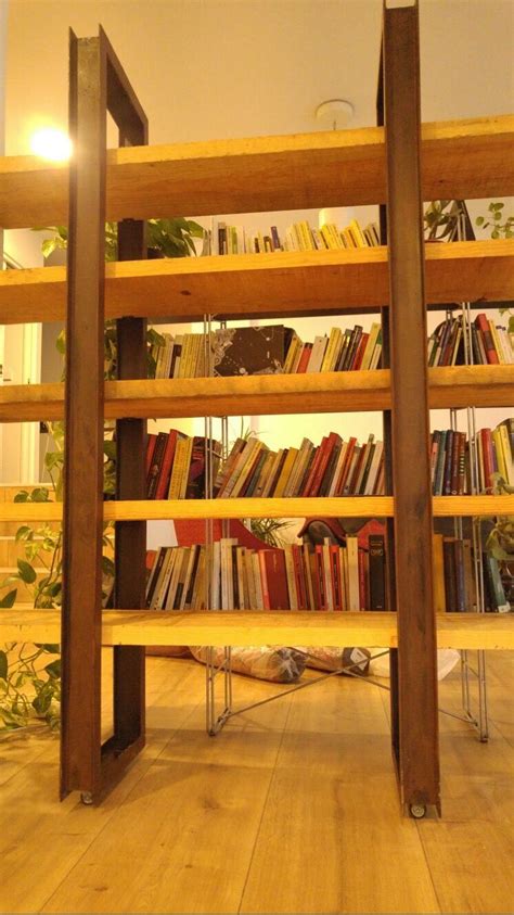 Librería estilo industrial acero y madera maciza vendida en wallapop ...