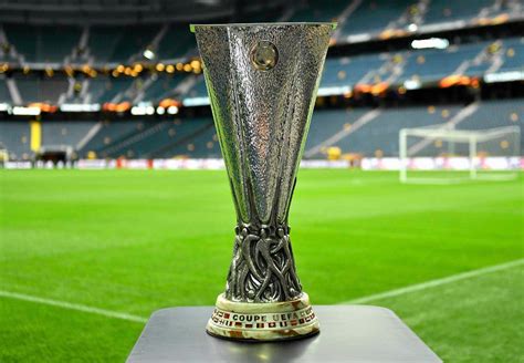 Liga Europy UEFA / UEFA Europa League   Strona 2 • DarkW.pl
