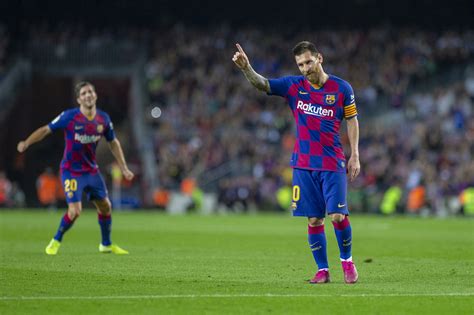 Lionel Messi asks Barcelona to sign Jordi Alba replacement ...