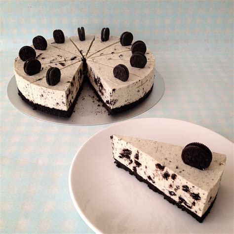 Little Cake House: Oreo & White Chocolate Cheesecake