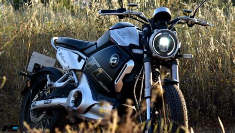 Llega a la Argentina una marca australiana de motos eléctricas   IMPULSO