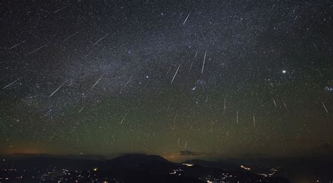 Lluvia de estrellas HOY: cuándo será la lluvia de meteoritos de mayo ...
