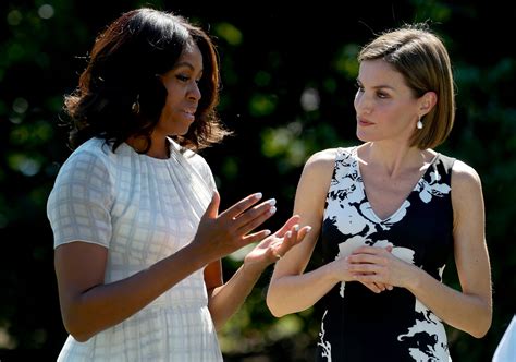 Lo que une y separa a la reina Letizia y a Michelle Obama