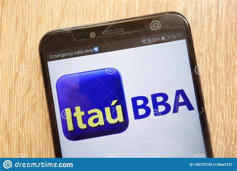 Logotipo De La Tenencia De Itau Unibanco Exhibido En Un Smartphone ...
