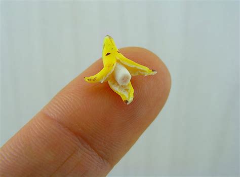 Look at this tiny banana / Boing Boing