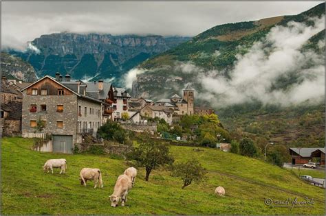 Los 4 pueblos más bonitos de Huesca para conocer en Otoño    ...