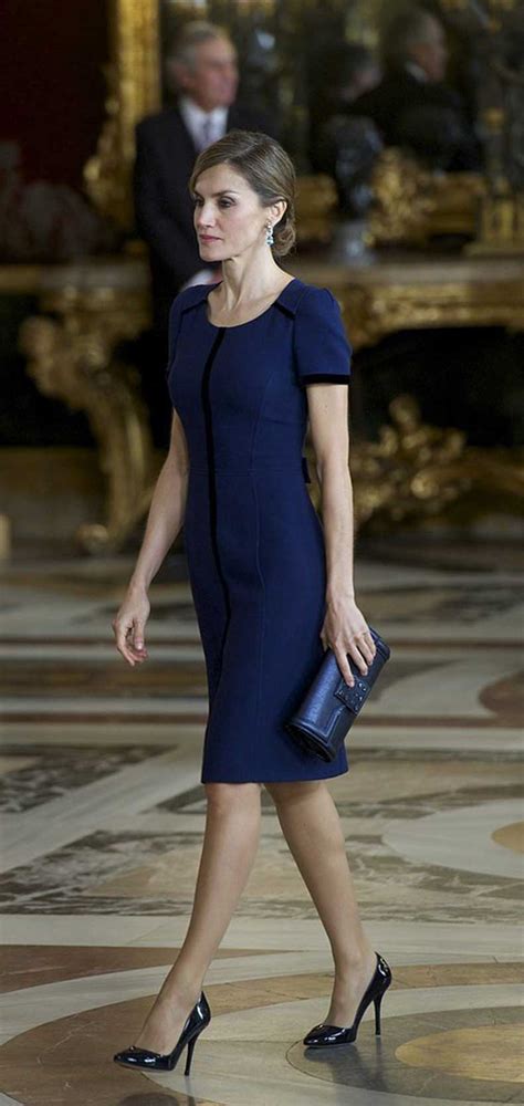 Los 44 Mejores Looks De La Reina Letizia | Cut & Paste ...