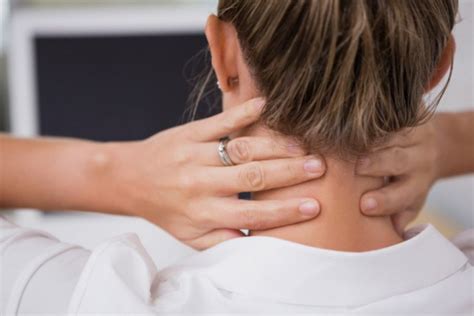 Los 8 síntomas de tiroides en mujeres que no debes ignorar
