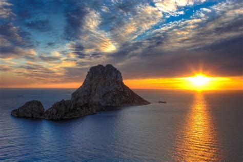 Los cinco acantilados más espectaculares de España ...