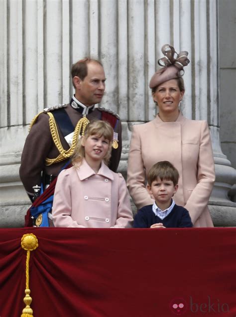 Los Condes de Wessex y sus hijos en Trooping the Colour 2013: Fotos en ...