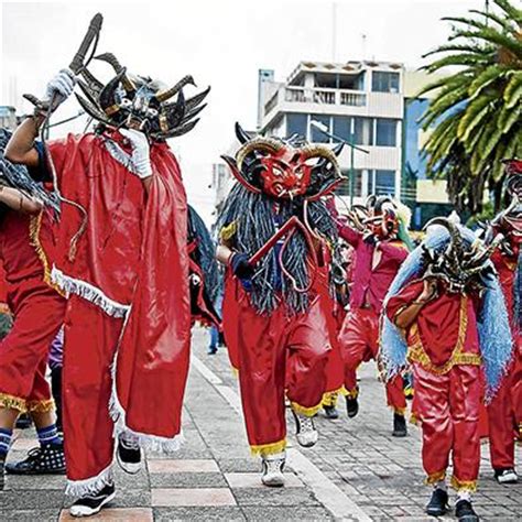Los diablos de Píllaro danzan hasta el 6 de enero | El Diario Ecuador
