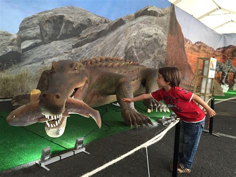 Los dinosaurios de Expo Jurásico llegan a Málaga | BlogMalaga