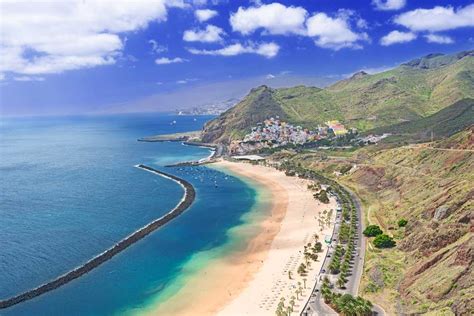 Los españoles apuestan por las Islas Canarias para celebrar el 2019 ...