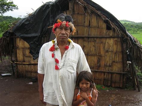 Los indigenas primeras victimas del nuevo gobierno en Brasil