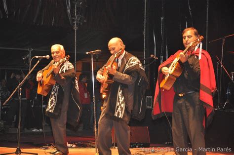 Los Indios Tacunau Es un dúo de música folklórica de Argentina y tango ...