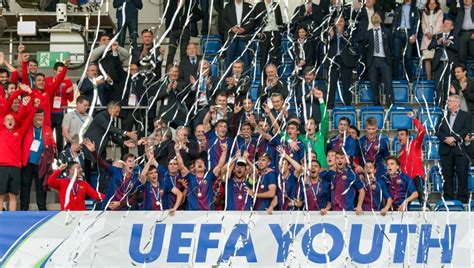 Los juveniles del Barça conquistan la UEFA Youth League tras golear al ...