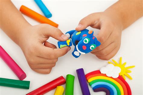 Los mejores juegos con plastilina para niños de cualquier edad