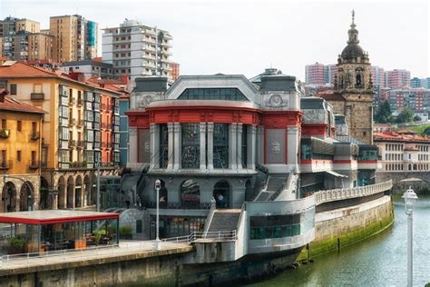 Los mercados municipales de Bilbao modifican sus horarios ...