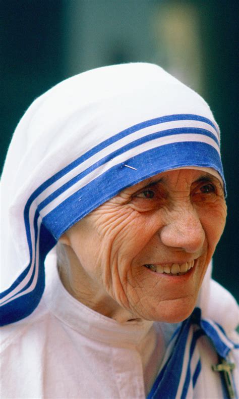 Los milagros por los que el Papa Francisco canonizará a la Madre Teresa ...