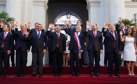 Los ministros de Piñera peor evaluados según Cadem