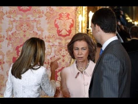 Los motivos por los que la Reina Letizia y la Reina Sofia ...