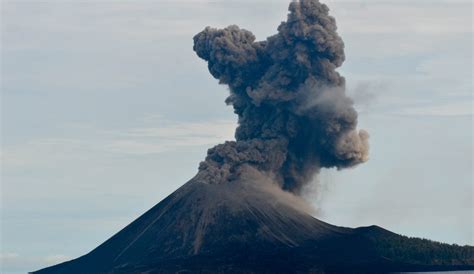 Los principales impactos de una erupción volcánica   Volcanica